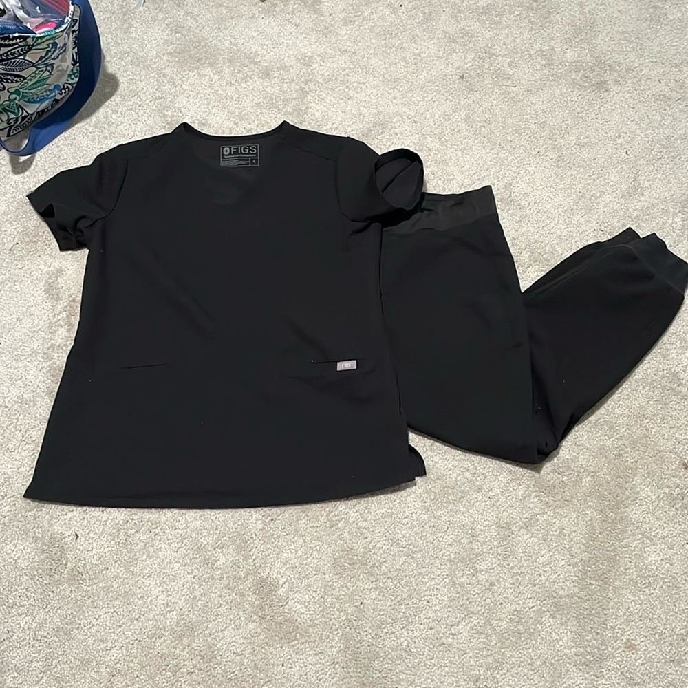 Figs scrubs size small